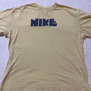 Nike t shirt